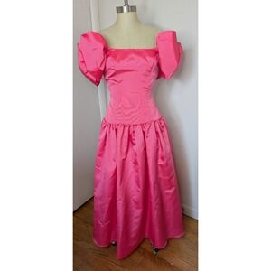 VTG Pink Tafetta Puff Sleeve Prom Dress Barbie Cinderella Bridgerton Coquette